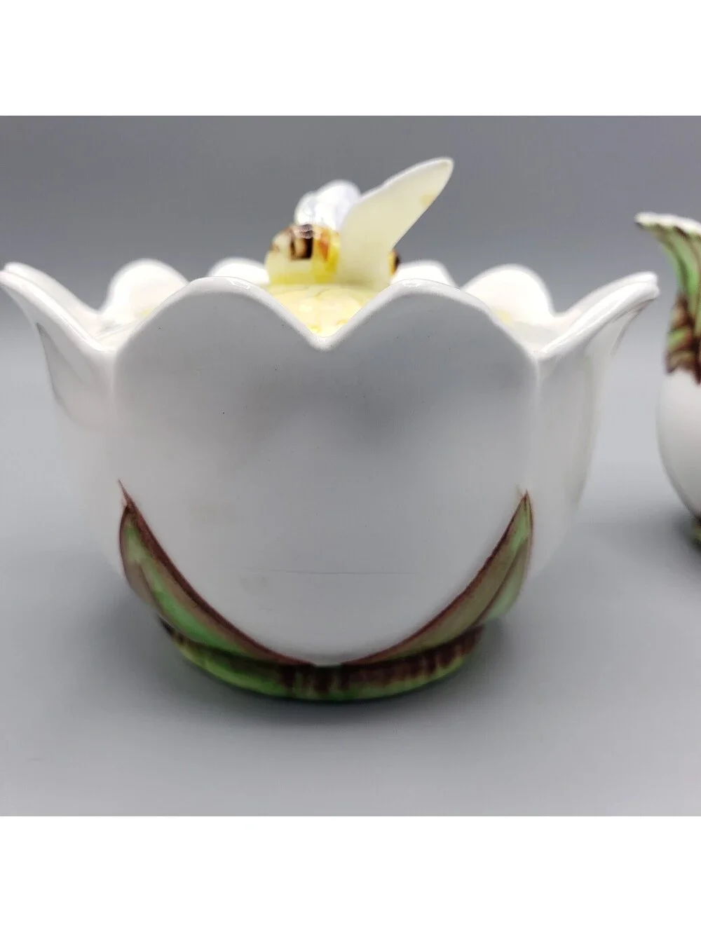 Vintage Lefton Bee Line Creamer & Sugar Set Bumble Bee Ceramic #1291 Japan